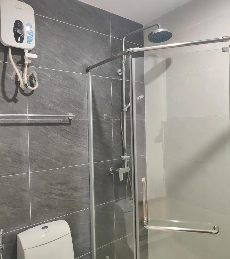 16Johor, Nearciq, Danga Bay Free Parking 3Br 15Pax Lägenhet Johor Bahru